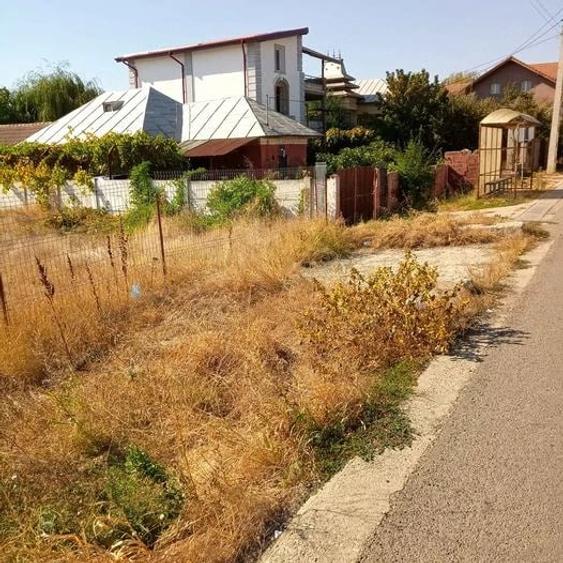 Teren de 2780 mp, în Central