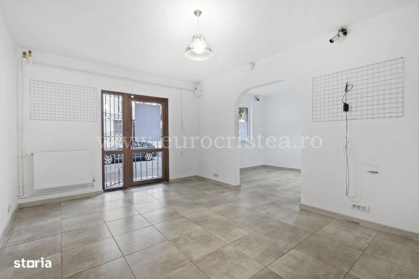 Apartament cu 2 camere de vanzare Renovat, parter, Strada Sirenei - 1