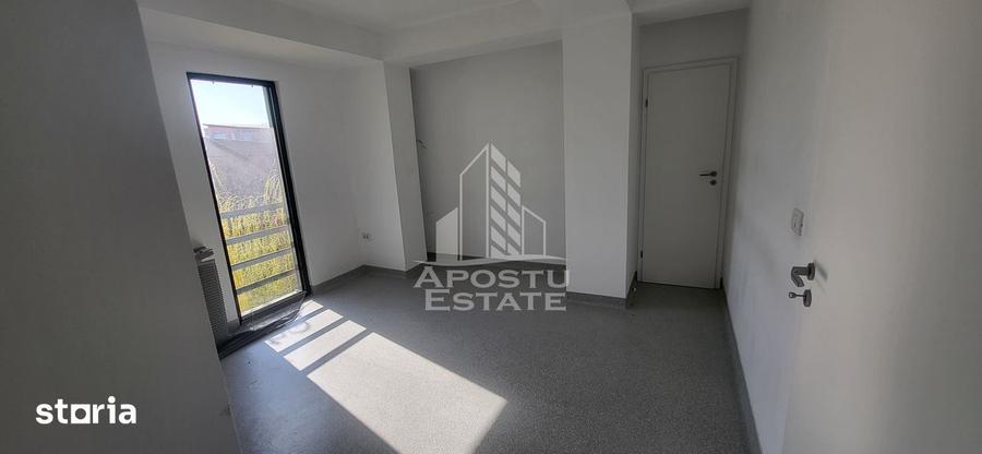 Spatiu comercial de inchiriat, 221 mp, centru Dumbravita - 11