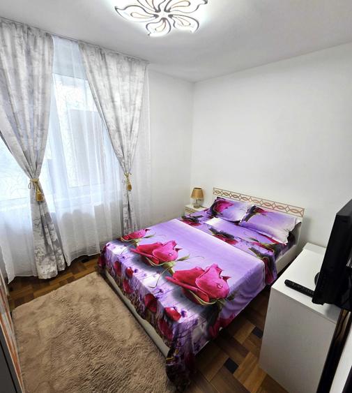 Apartament cu 2 camere semidecomandat în Gara de Nord