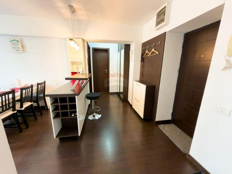 Apartament cu 2 camere decomandat, mobilat în Periferie