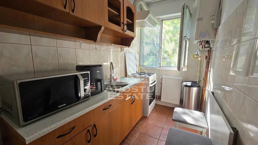 Apartament cu 2 camere nedecomandat în Dacia