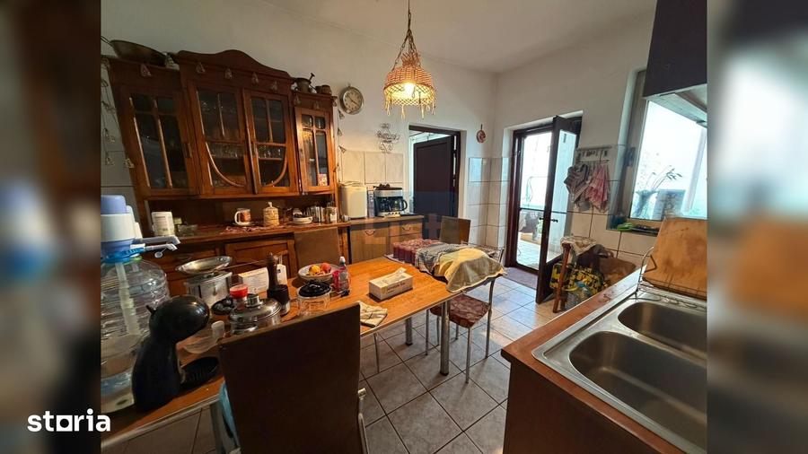 Casă cu 4 camere cu Teren 320 Mp în Orașul Vechi