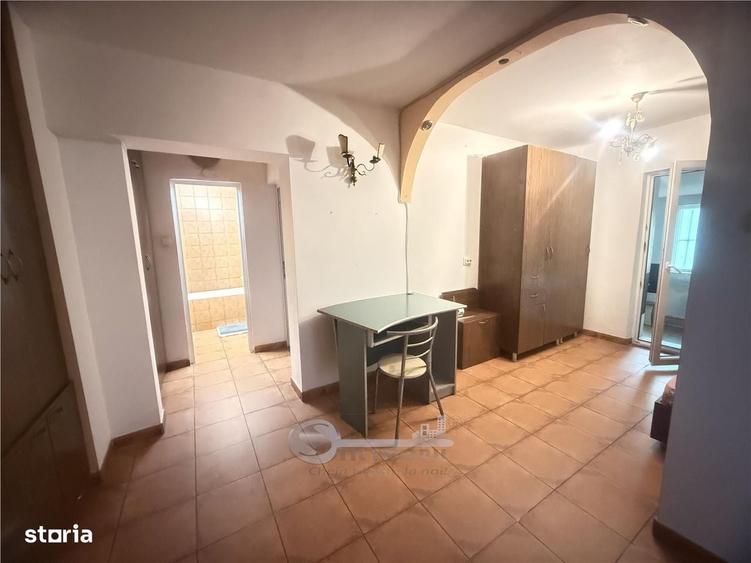 Apartament cu 2 camere decomandat în Metalurgie