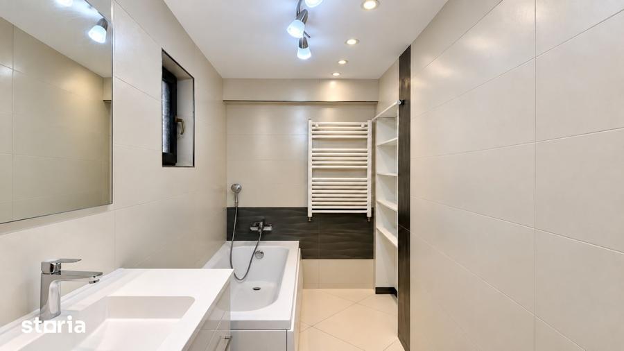 Apartament cu 3 camere în Primăverii