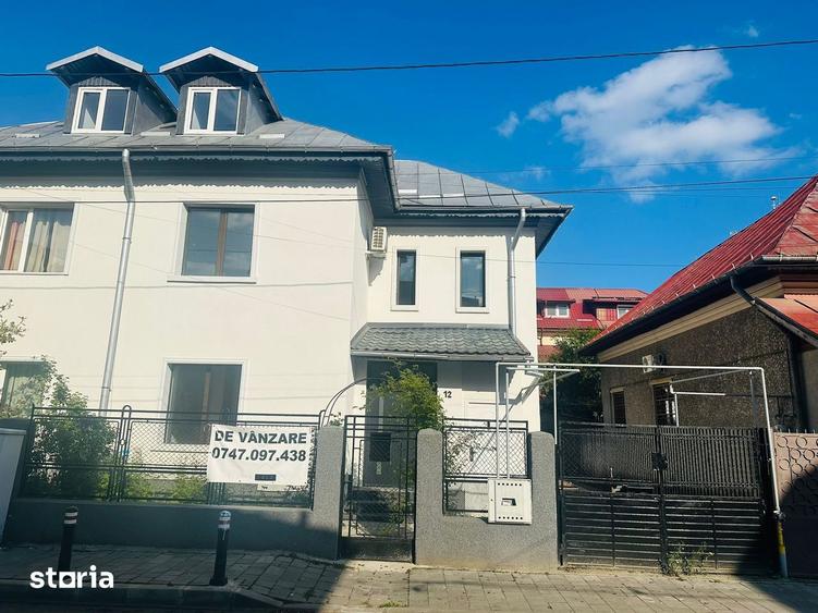 Casă cu 5 camere cu Canalizare în Floreasca