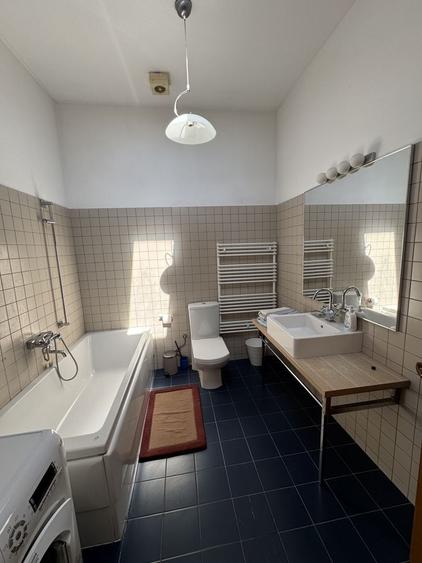 Casă individuală cu 6 camere cu Canalizare în Armeneasca