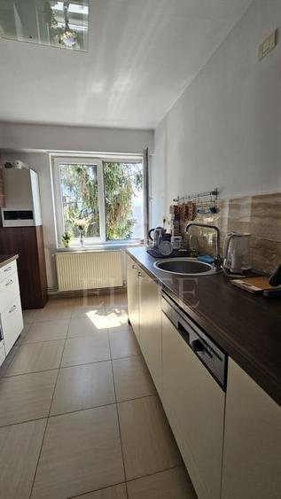 Apartament cu 2 camere decomandat, mobilat în Andrei Mureșanu