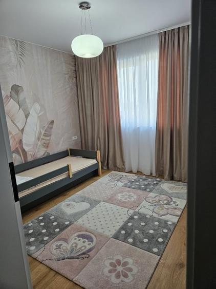 Duplex cu 4 camere cu Canalizare în Moșnița Nouă