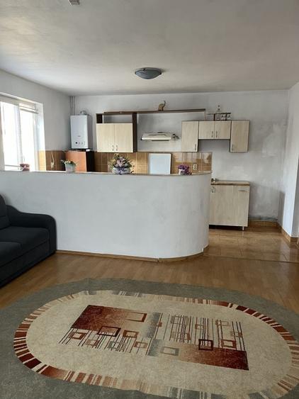 Casă cu 3 camere cu Teren 200 Mp în Iris