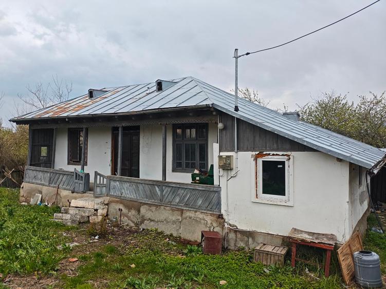 Casă individuală cu 3 camere cu Teren 939 Mp în Băltăreți