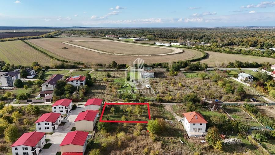 Teren Construcții intravilan de 1000 mp, în Central