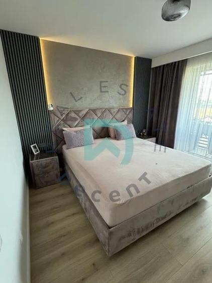 Apartament cu 3 camere decomandat, mobilat în Tractorul