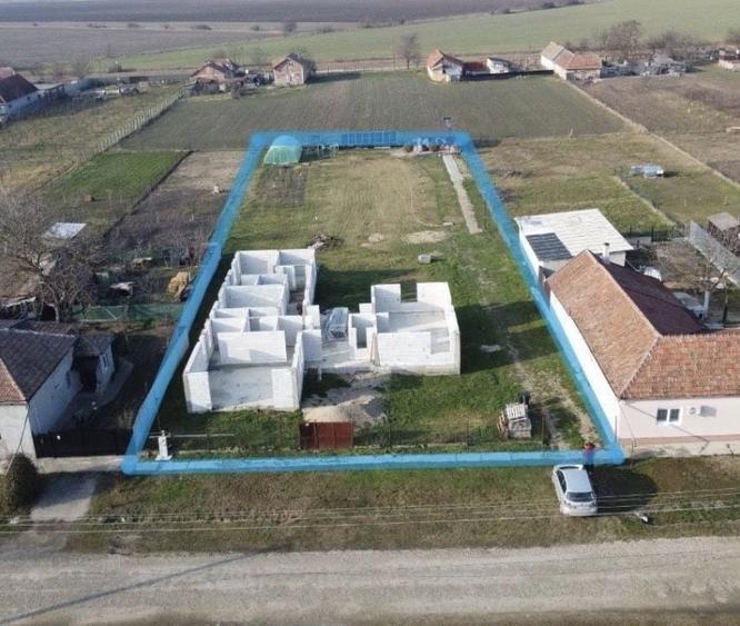 Spațiu comercial, în Turnu