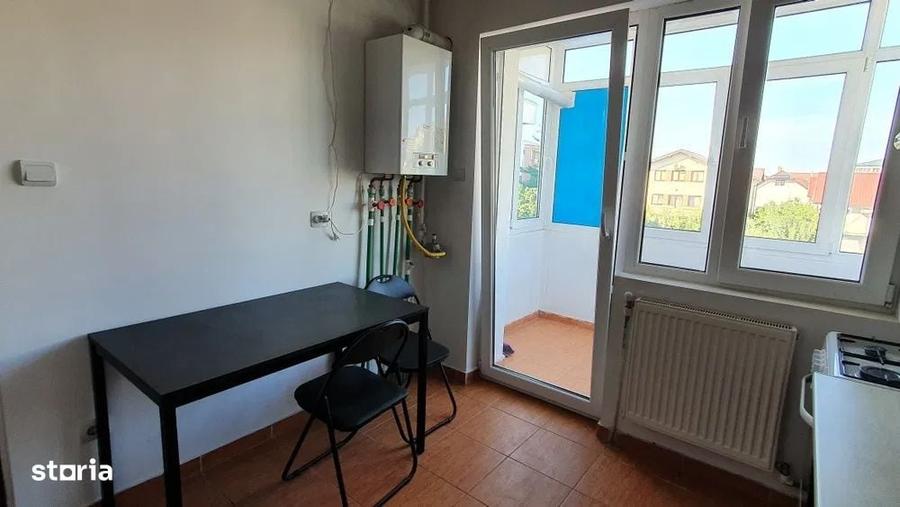 Apartament cu 2 camere decomandat în Berceni