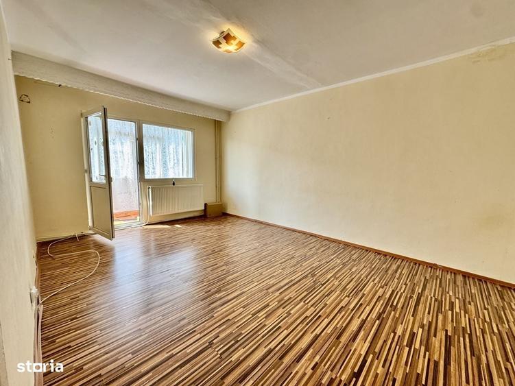 Apartament cu 2 camere decomandat în Narcisa