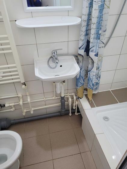 Garsonieră semidecomandată în Podul de Fier