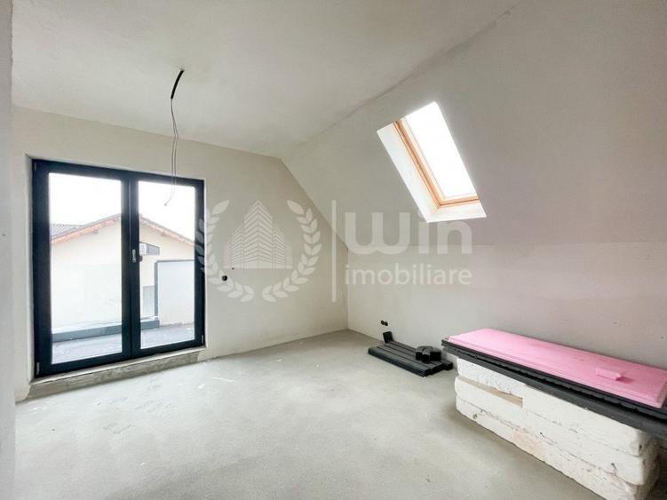 Duplex cu 4 camere cu Canalizare în Someșeni