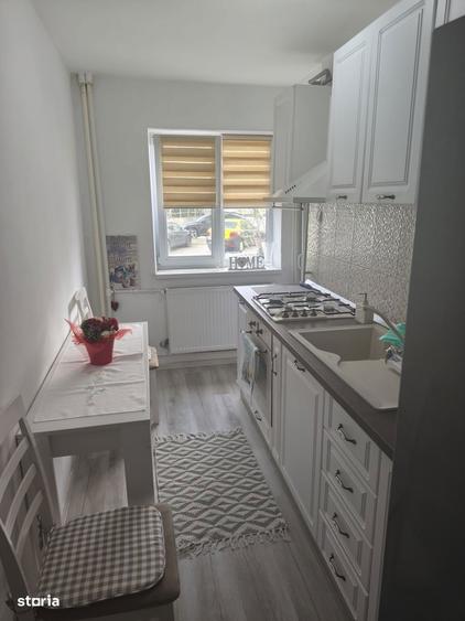 Garsonieră decomandată în Ostroveni