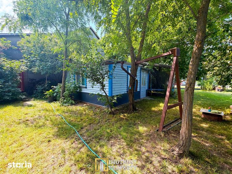Casă cu 5 camere cu Teren 23861 Mp în Iratoșu