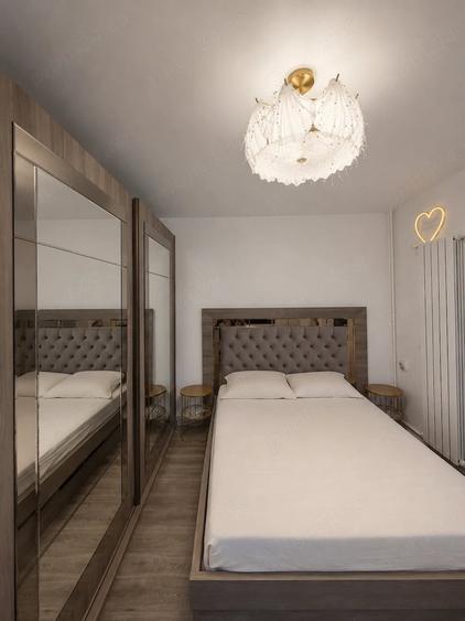 Apartament cu 4 camere decomandat în Vitan