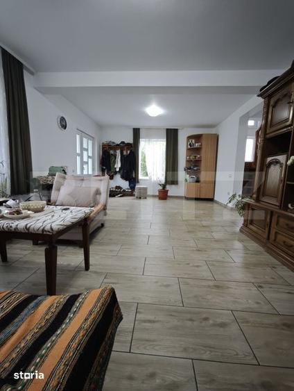 Casă cu 5 camere cu Teren 998 Mp în Central