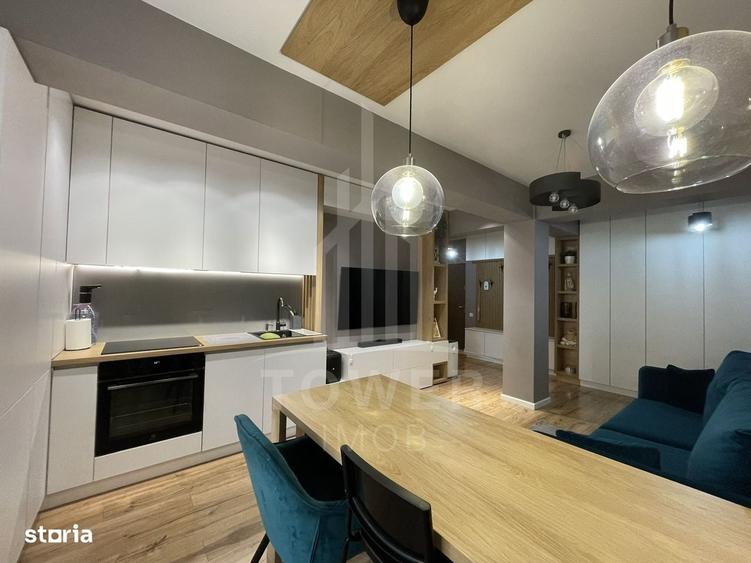 Apartament cu 3 camere semidecomandat în Turnișor
