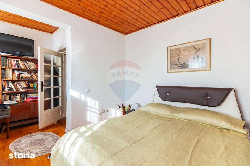 Casa / Vila cu 4 camere de vanzare in zona Giulesti Sarbi - 13