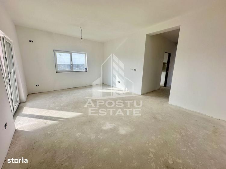 Casă cu 4 camere cu Teren 269 Mp în Central