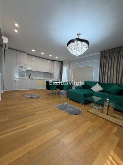 Apartament cu 3 camere decomandat în Băneasa