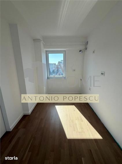 Apartament cu 3 camere în Republicii