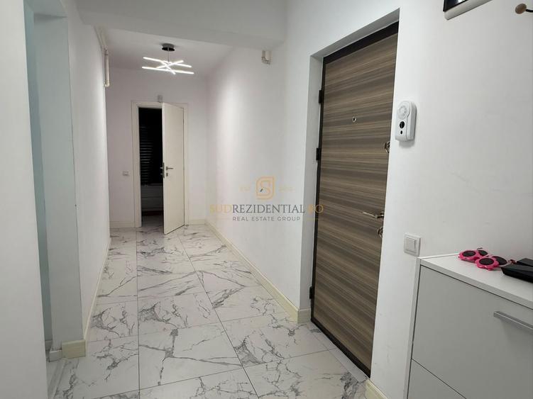 Apartament cu 3 camere semidecomandat, mobilat în Central