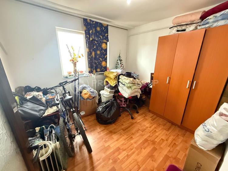 Apartament cu 3 camere în Mircea cel Bătrân