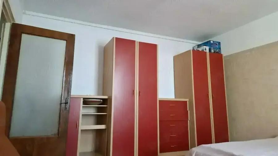 Garsonieră decomandată, mobilată în Titulescu