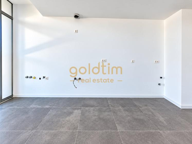 Apartament cu 4 camere semidecomandat în Floreasca