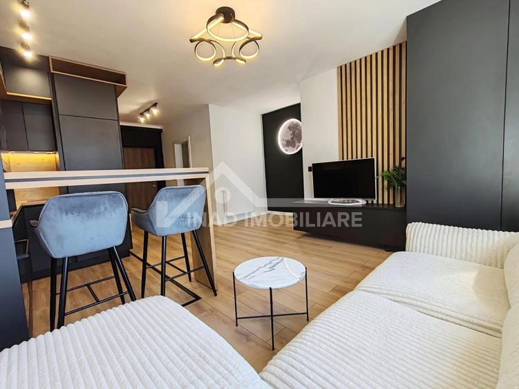 Apartament cu 2 camere semidecomandat, mobilat în Florești