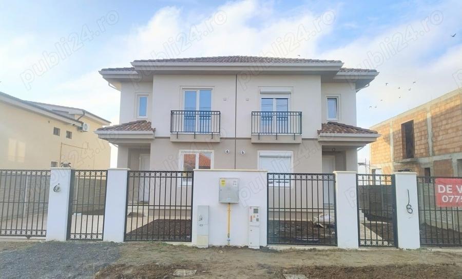Casă cu 4 camere cu Teren 367 Mp în Sânandrei