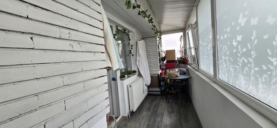 Apartament cu 3 camere decomandat, mobilat în Ultracentral