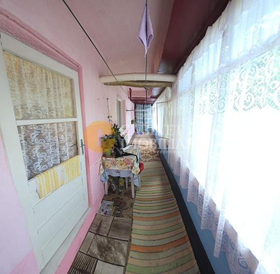 Apartament cu 3 camere decomandat, mobilat în Dancu