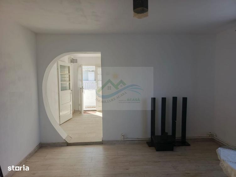 Casă cu 4 camere în Mălini
