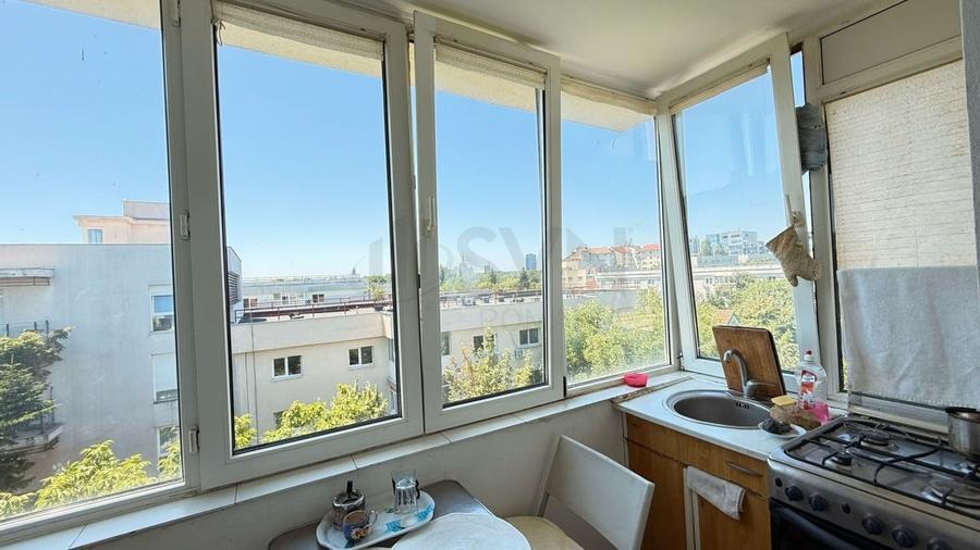 Apartament cu 3 camere în Herăstrău