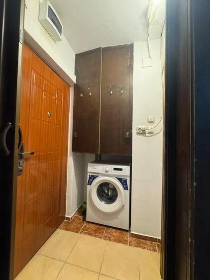 Garsonieră semidecomandată în Buziașului