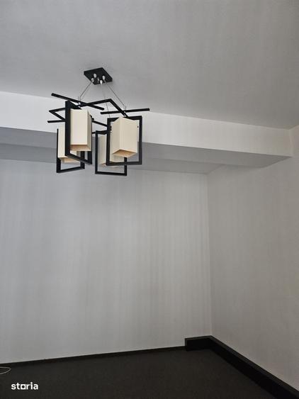 Apartament cu 3 camere în Magheru