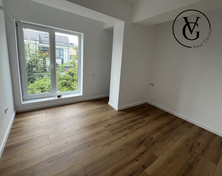 Duplex cu 5 camere cu Canalizare în Theodor Pallady