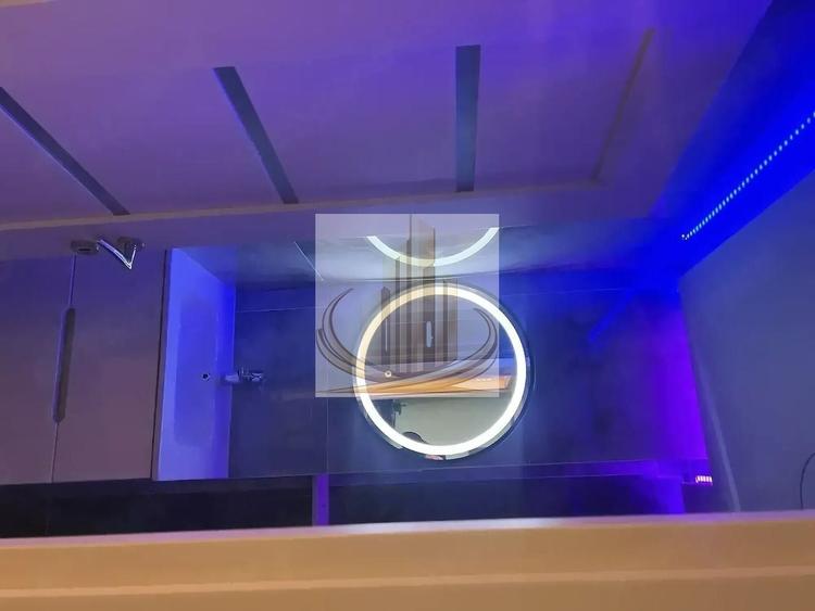 Apartament cu 3 camere semidecomandat în Soarelui