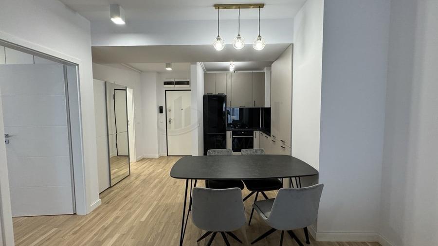 Apartament cu 2 camere decomandat, mobilat în Sisești