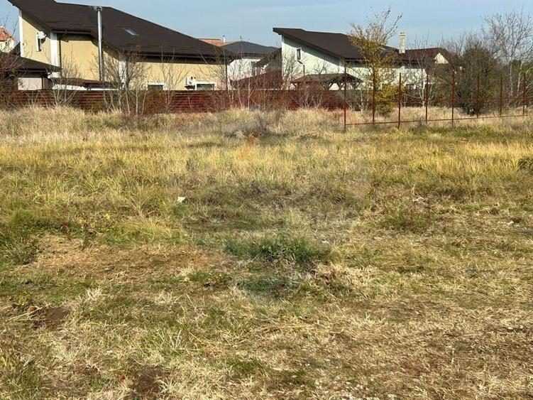 Teren Construcții intravilan de 1070 mp, în Corbeanca