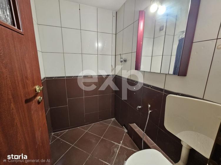 Apartament cu 4 camere decomandat în Nerva Traian