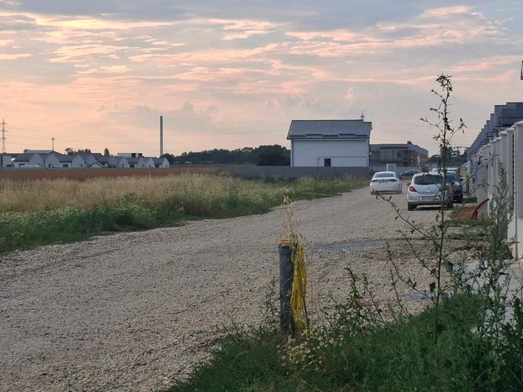 Teren Construcții intravilan de 496 mp, în Berceni