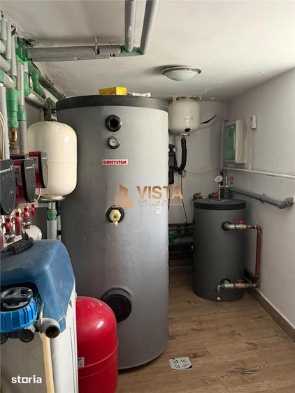 Casă cu Teren 300 Mp în Centrul Civic